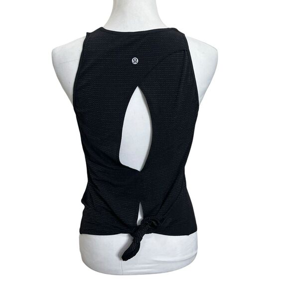 Welcome to my closet!This item has sold. - Picture 2 of 10